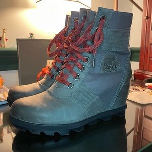 Sorel Lexie Wedge Bootie in Quarry